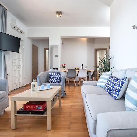 Dimitra Apartment With Private Pool And Sea View -The Ground Floor Of A Two Storey Building Daratsos Extérieur photo